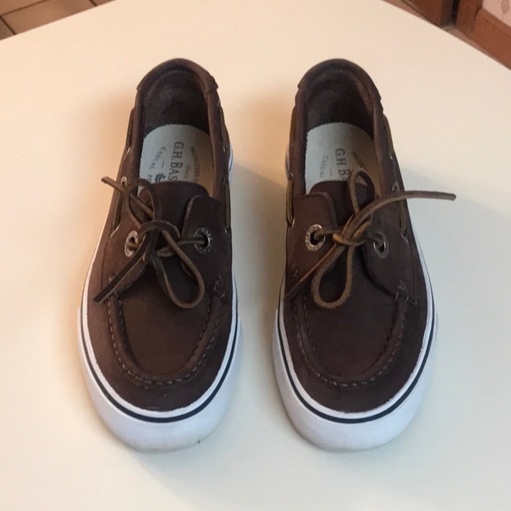 Bass Brown Leather Moc Toe Boat Flats with White Trim
